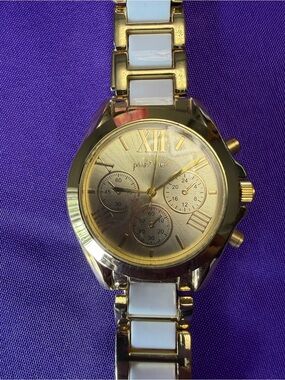 Park Lane Gold & White Watch Hostess Exclusive Retired New